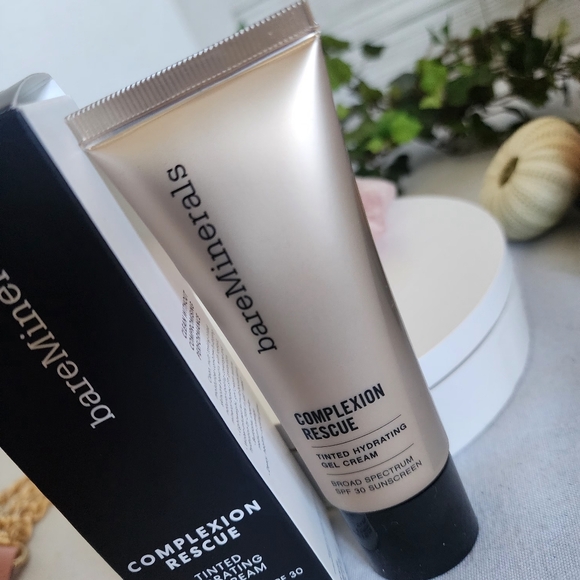 Bare Minerals Tinted Hydrating Gel Cream Chestnut New and Sealed - Picture 3 of 13